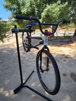MCS 24" BMX cruiser race bike
