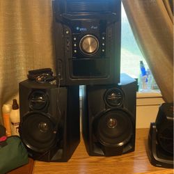 6 CD Audio Surround System