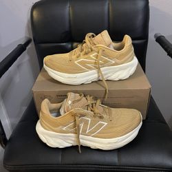 New Balance 1080/ Size 7 Women’s $85