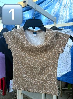 Girls' T-Shirt Bundle; Old Navy, Graphic tees