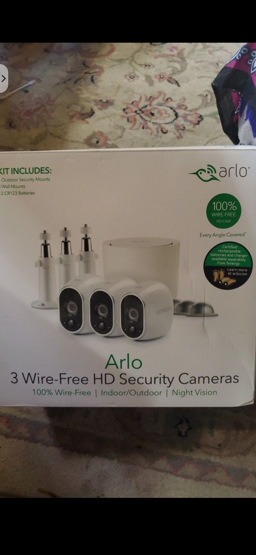 New 3 Camera Arlo wireless security system $150