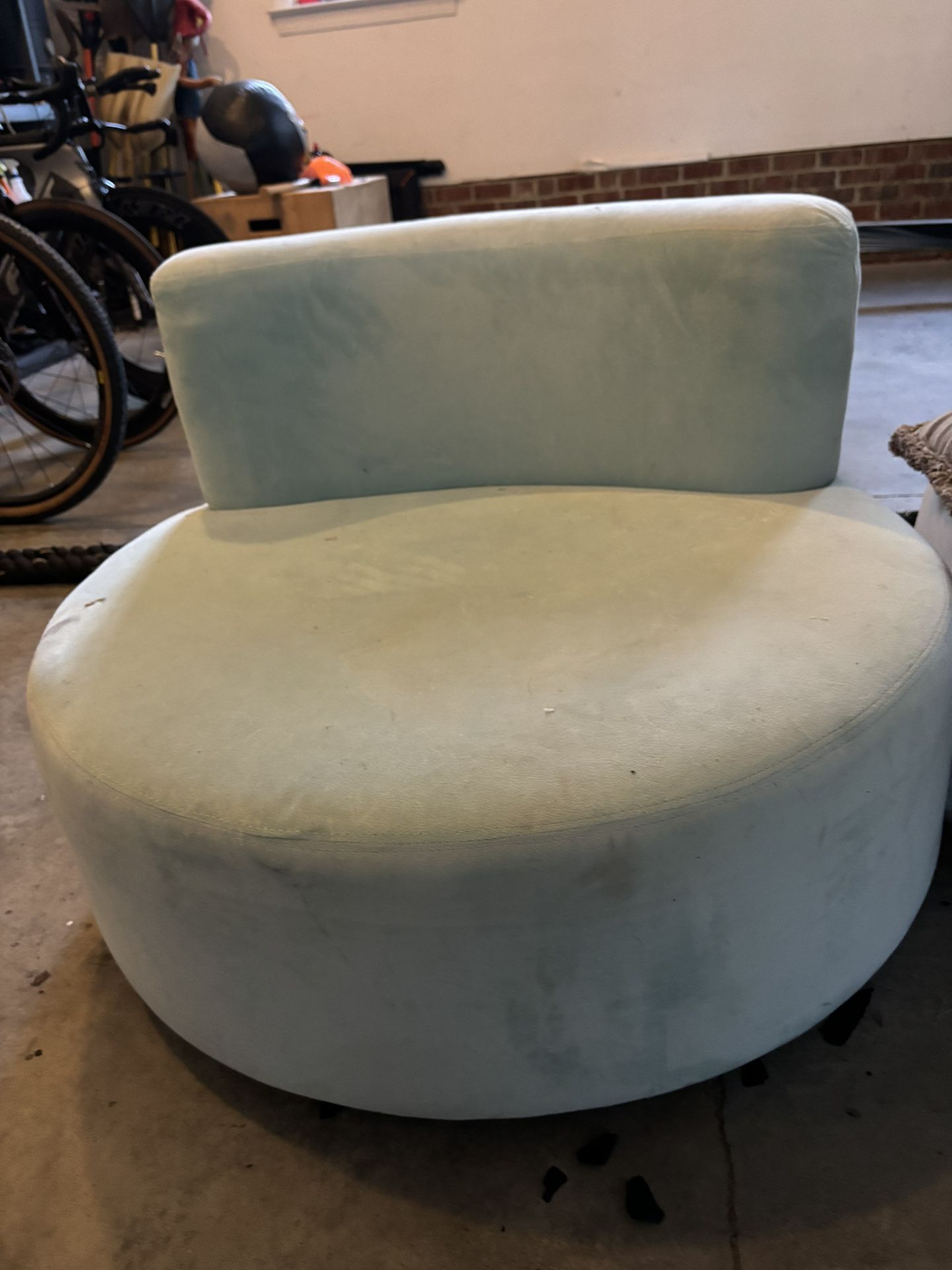 Kids Swivel Chair - Light Blue - Free But You Have To Pick It Up. 