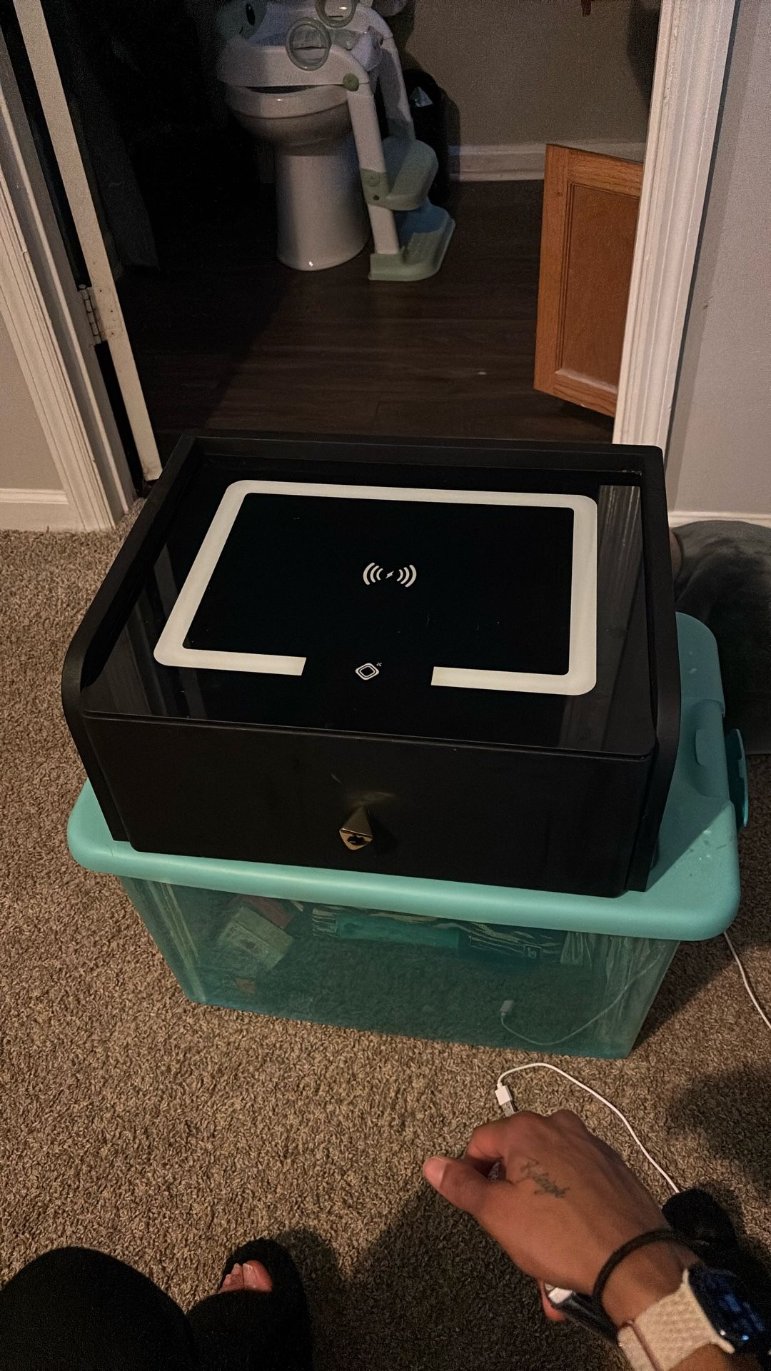 “floating” Nightstand