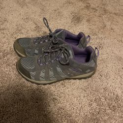 Columbia Women's Redmond Low Rise Hiking Shoes