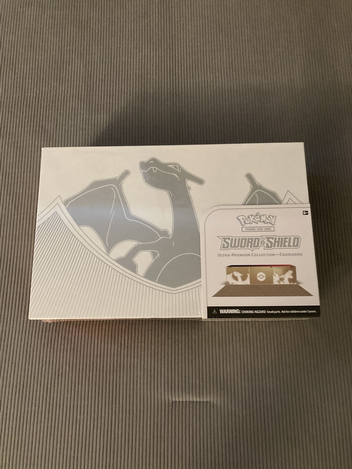 Charizard UPC Pokemon Box