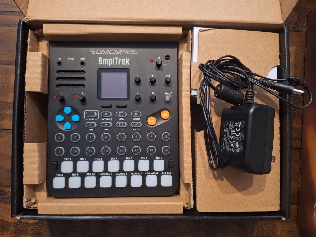 Sonicware Smpltrek