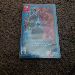 Minecraft Legends Deluxe Edition