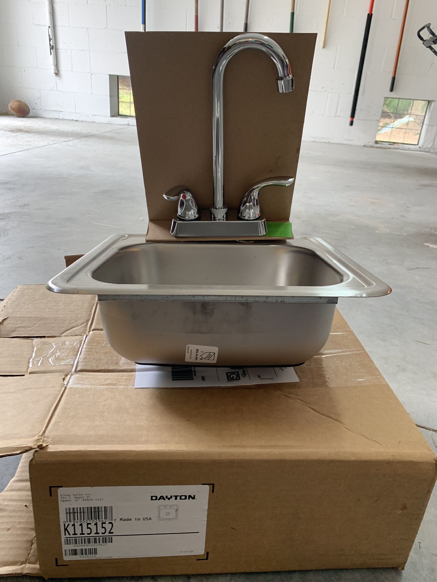 Sink and faucet -new