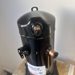 Copeland Scroll Compressor (Model ZR28K5-PFV-800