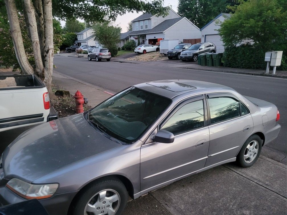 2000 Honda Accord
