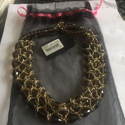 Elegante Collar Nuevo