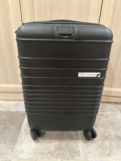 BÉIS The Small Carry-On Roller – Black (Brand New!)  🧳