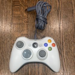 Wired Controller USB For PC Compatible With Xbox 360 / Windows 7 8 10