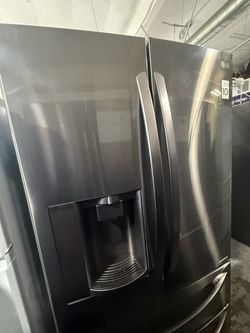 LG French Door Refrigerator Black Stainless Steel