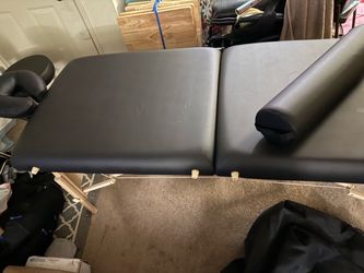 Deluxe massage table set