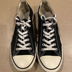 Low Top Black Converse Mens Size 12