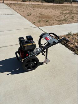 Gas- Power Washer 3100 PSI 2.4gal