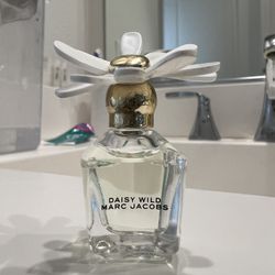 Marc Jacobs Daisy wild perfume