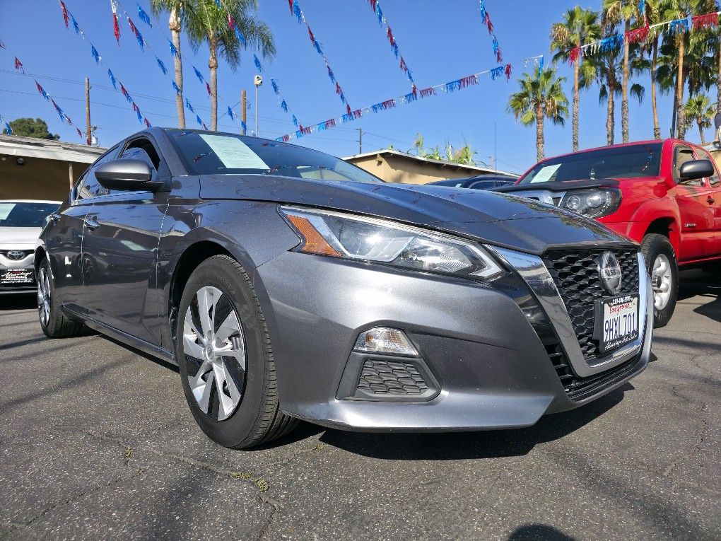 2020 Nissan Altima