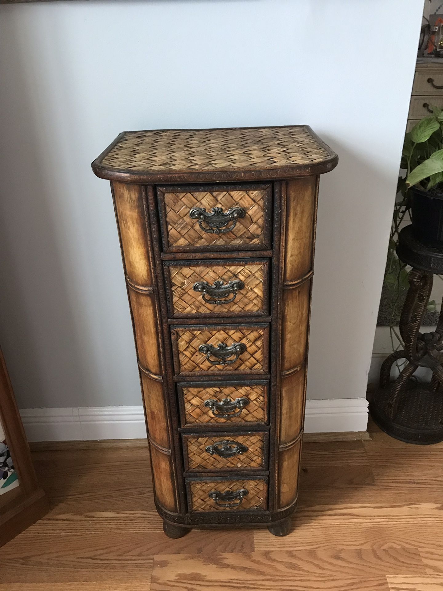 Small dresser