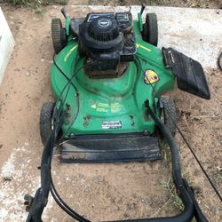 Lawn Mower  Good Working Condition 