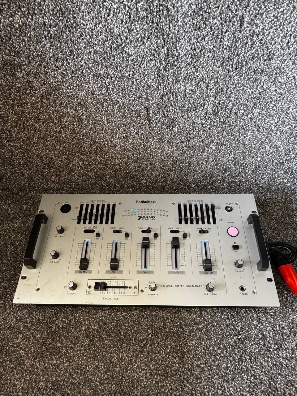 Radio Shack DJ7 Band Equalizer 3 Channel Stereo Sound Mixer Cat No. 32-2057