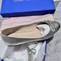 Authentic Stuart Weitzman Flats In Subtle gold 