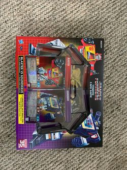 Transformers trading card game SDCC 2019 blaster vs sound wave