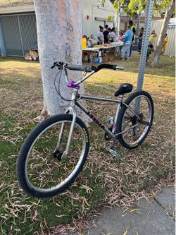 Street co with gears