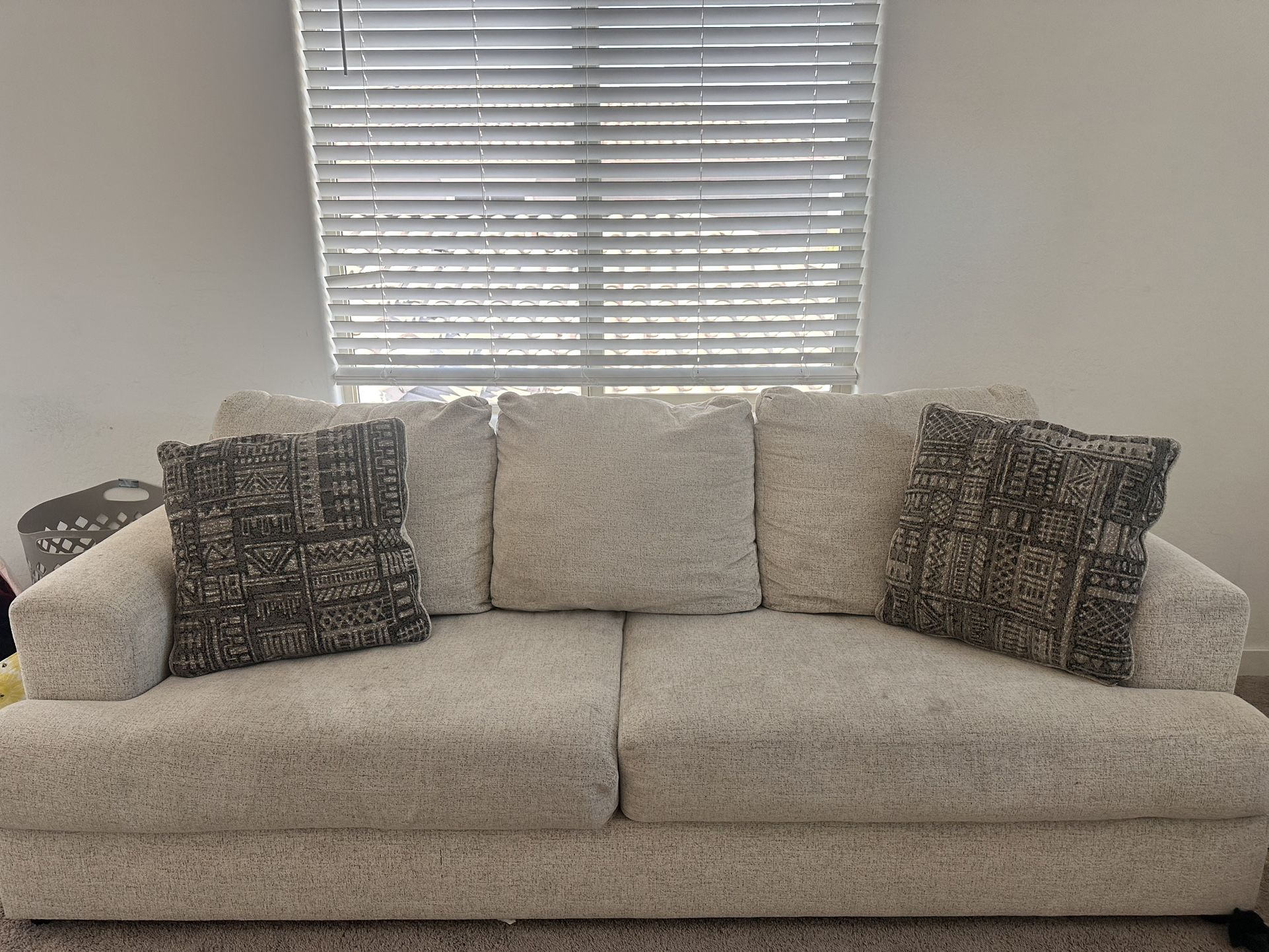 Sofa Bed (Full/Queen)