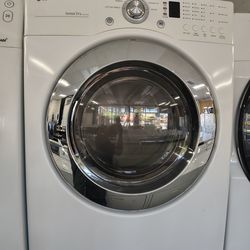 LG  Gas Dryer with sensor dry  In Excellent Working Condition