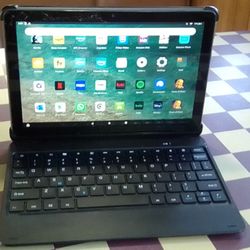 Fire HD 10 Plus w/BT Keyboard