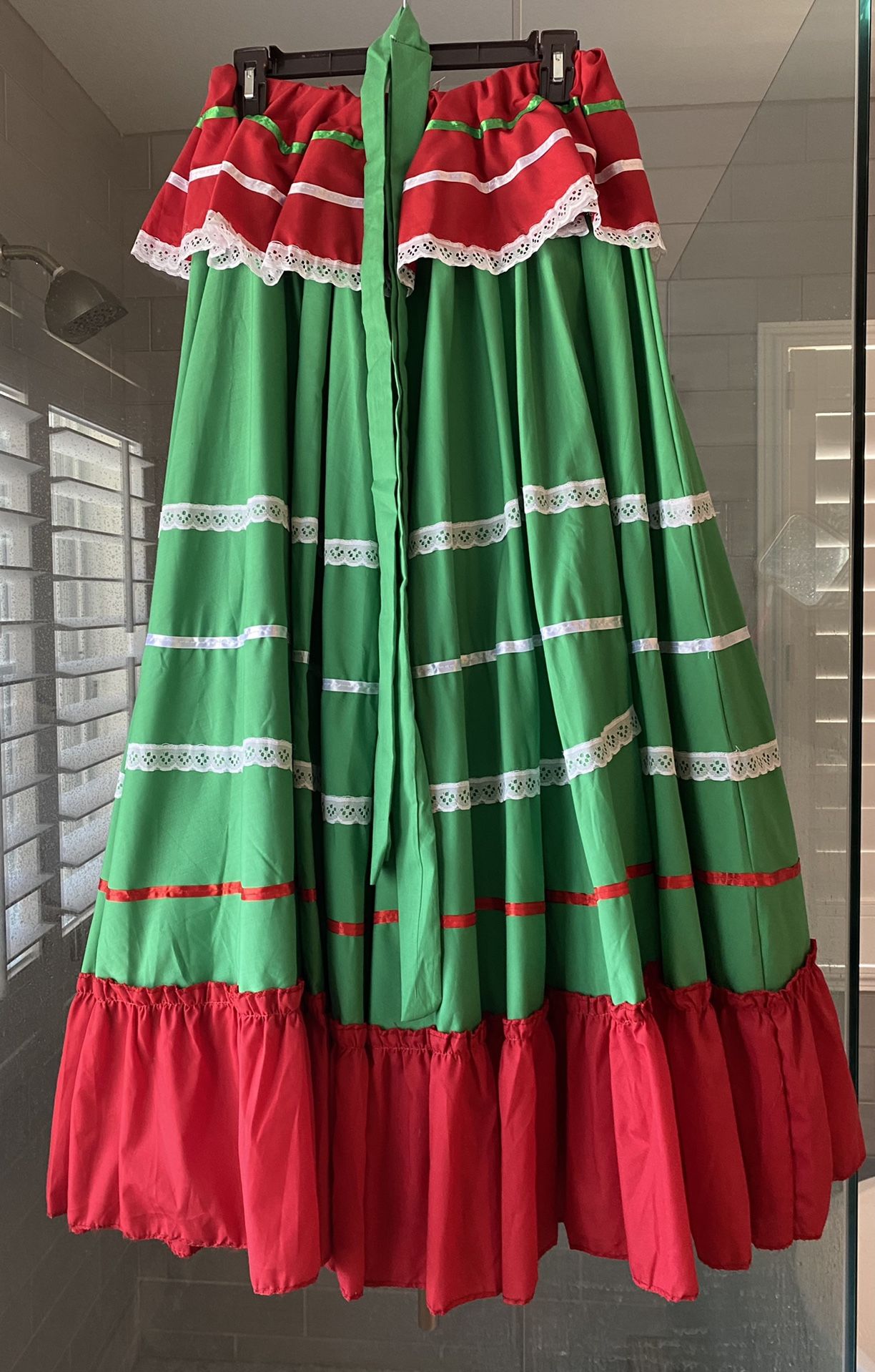 Mexican Ballet Folklorico Skirt