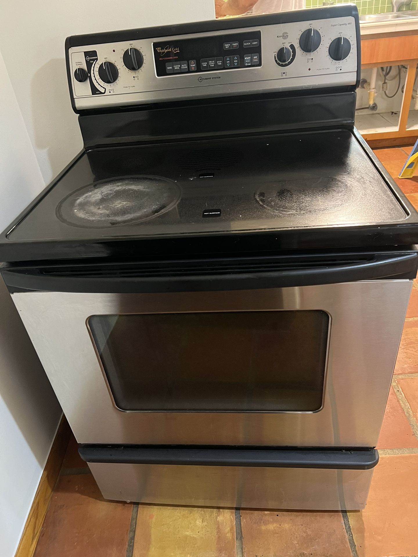 Whirlpool gold Electric Stove