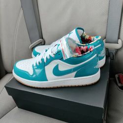 Jordan 1 Low Barcelona