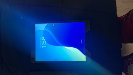 iPad 8th gen basically perfect condition