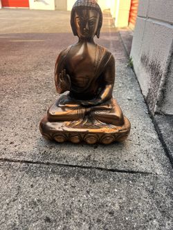 Bronze Buddha Figurine 