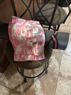 Hot Works Matt, Towel And Carrier