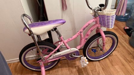 Girls bike