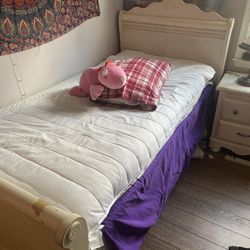 Free Complete Sleigh Bed