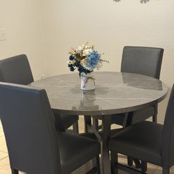 Dining Table set with Chair