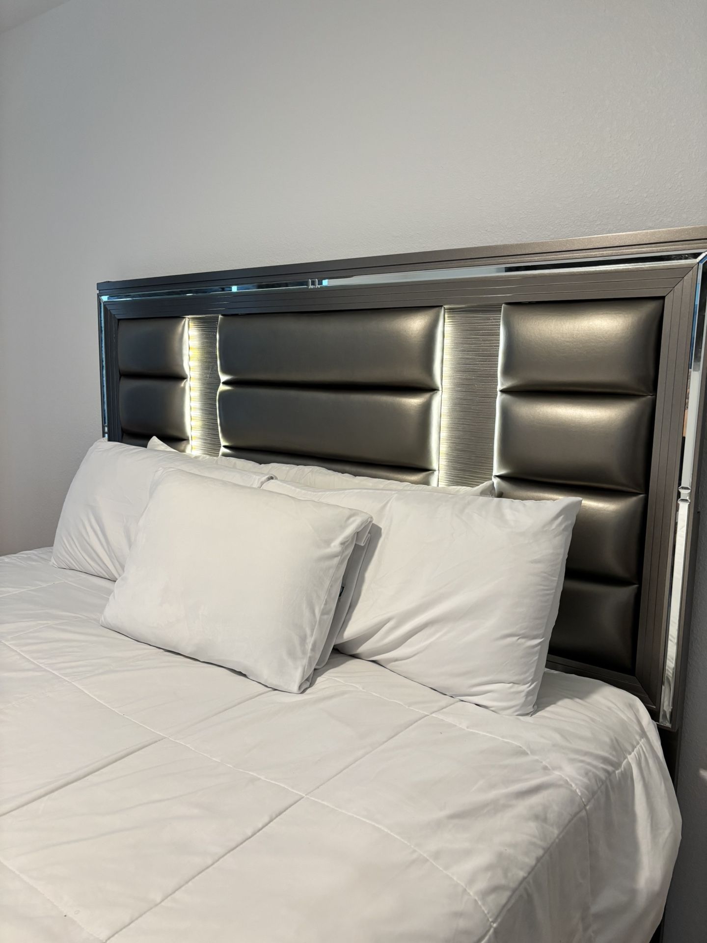 King Size LED Bed