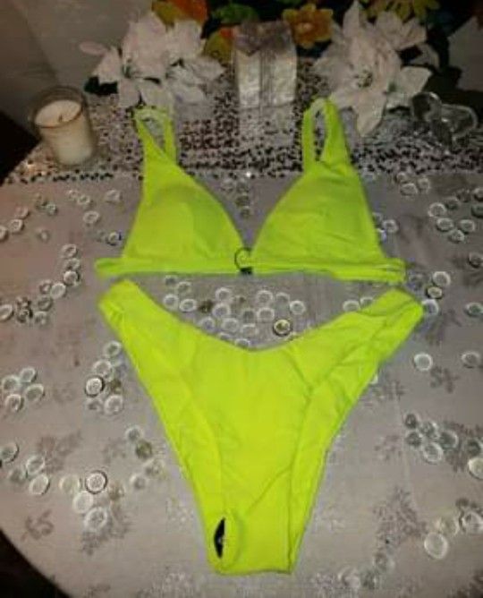 Women's 2 Piece Bikini (M) NW