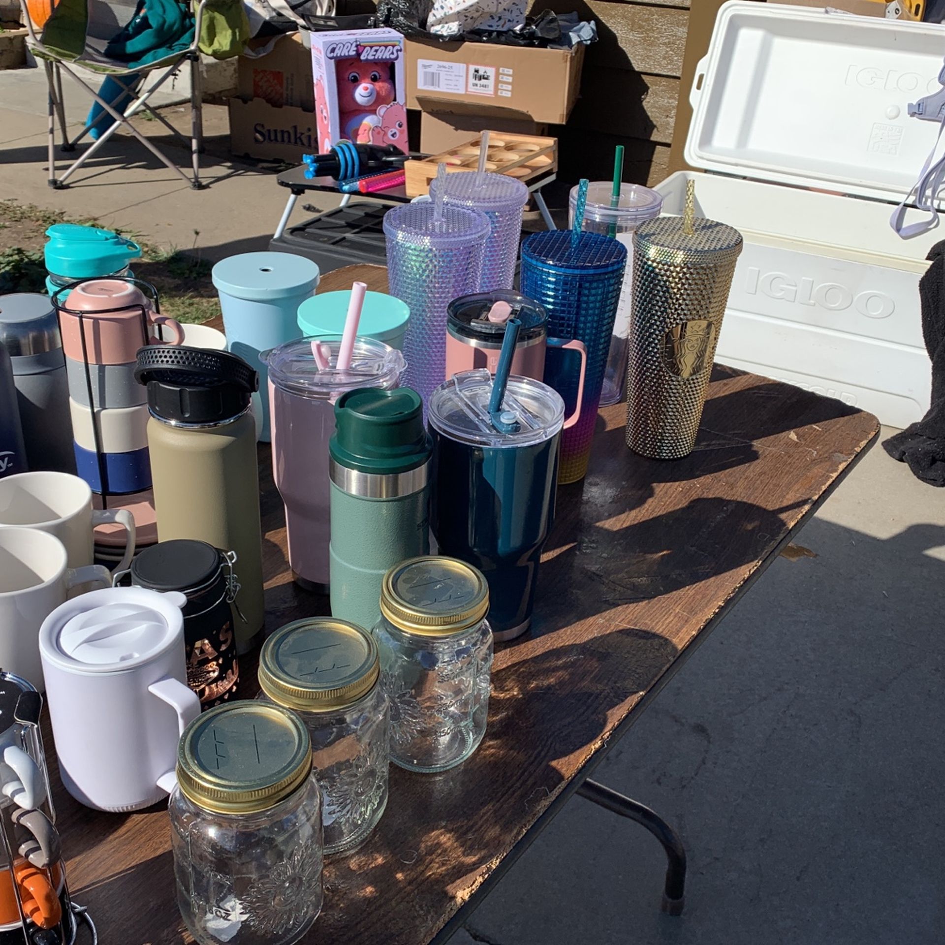 Yard Sale! Columbia Ave. Salinas Ca