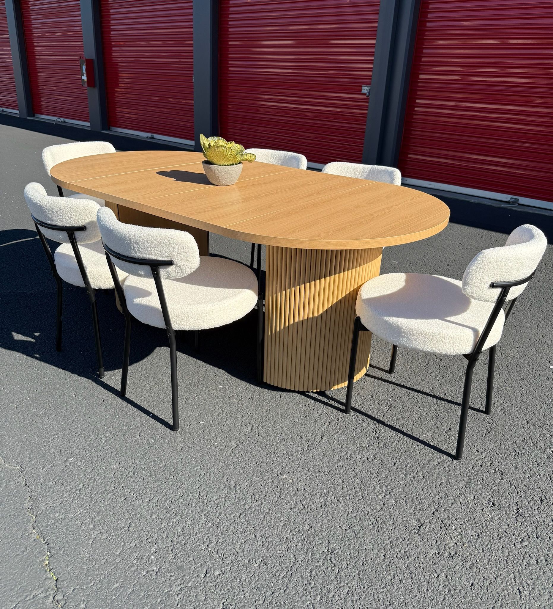 Oval Modern Extension Dining Table Set With 6 Chairs