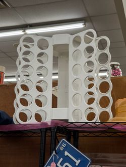 Vinyl roll organizer holder