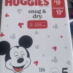 116 Disney Diapers 