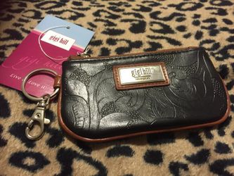 Gigi Hill wallet