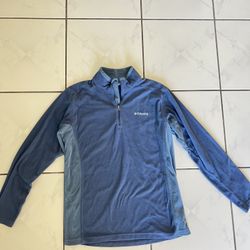 Women Columbia Pullover Size Small