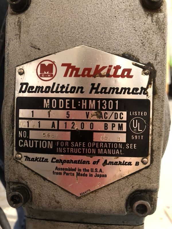 Makita 35lb Demolition Hammer HM1301 for Sale in Pleasanton, CA - OfferUp